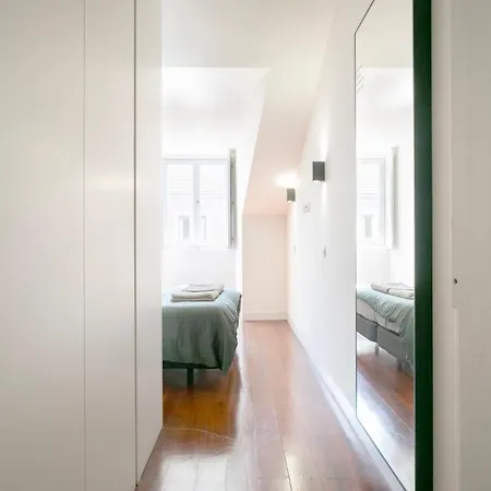 Spacious In * Lisbona